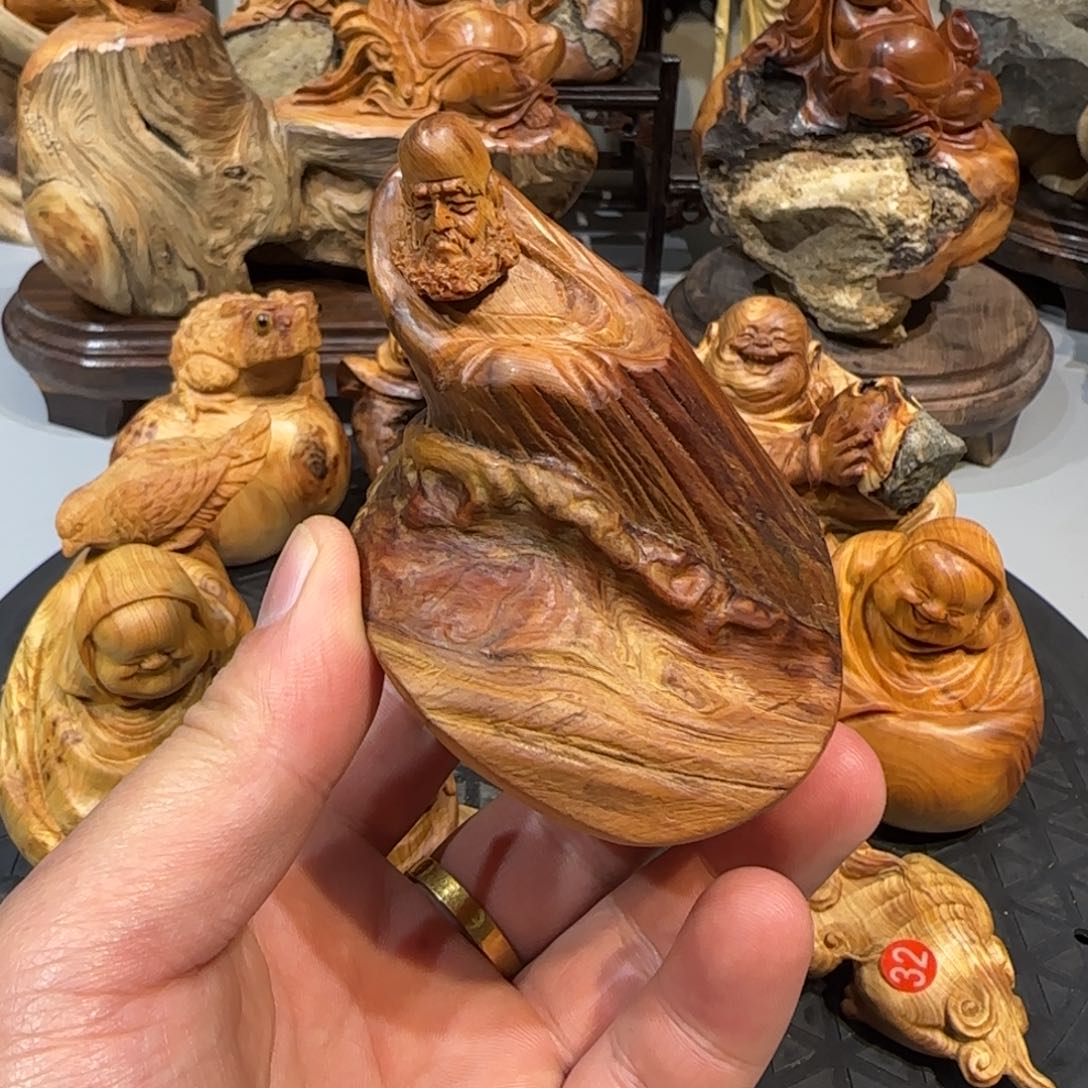 柏木（崖柏）喜欢直接拍66666