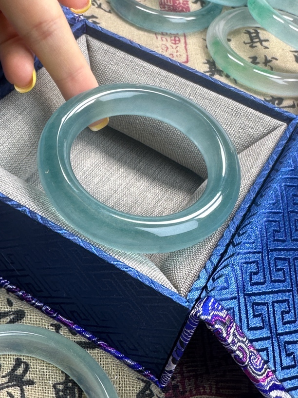 女性手镯高冰专拍链接53.54