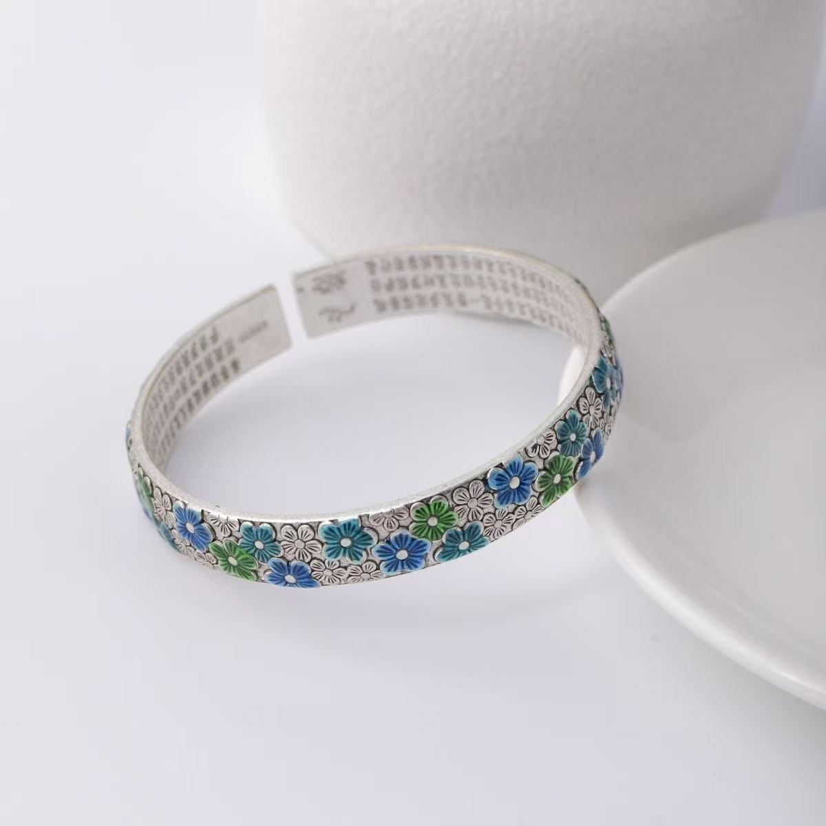 999.9银复古珐琅彩繁花心经开口镯