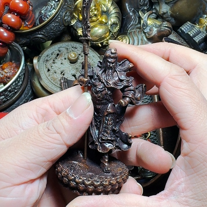 铜器摆件收收藏藏