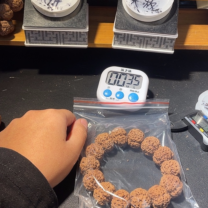 同***学手串金刚菩提金刚