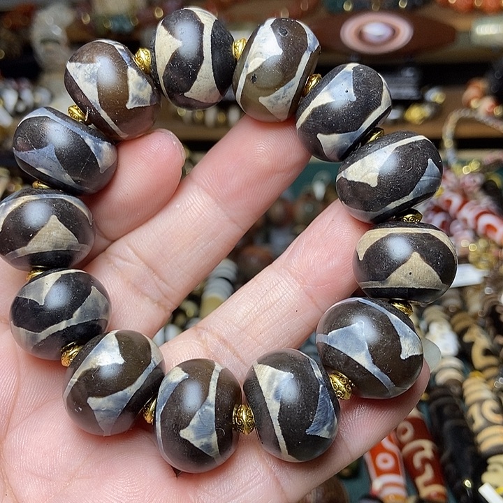 玛瑙/玉髓未镶嵌手链