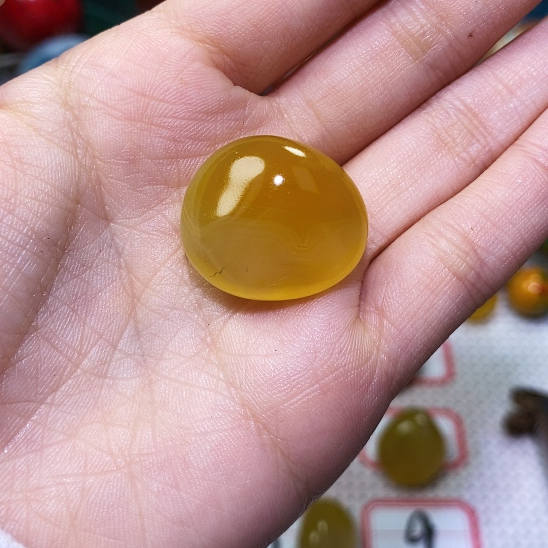 玛瑙/玉髓未镶嵌珠宝奇石