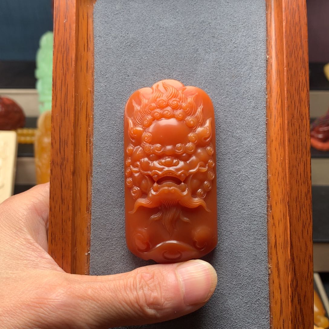 石英质玉配饰未镶嵌知****进