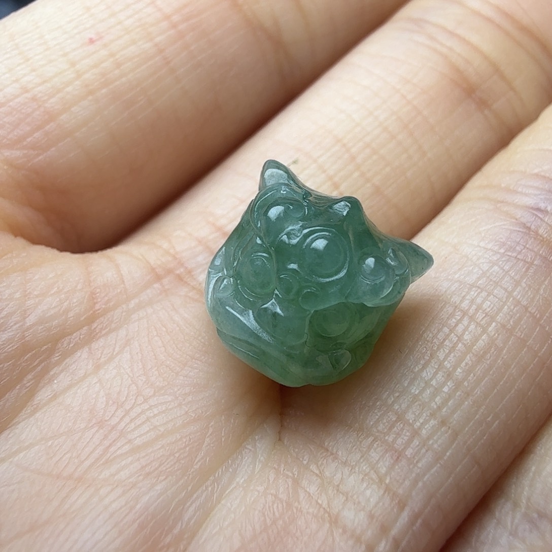 翡翠未镶嵌颈饰天然缅甸翡翠A货