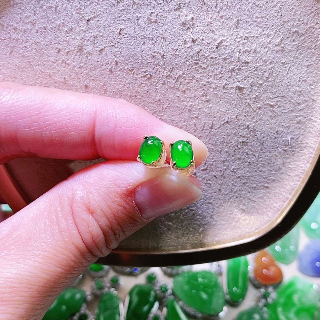 【闪购商品】翡翠挂件未镶嵌裸石