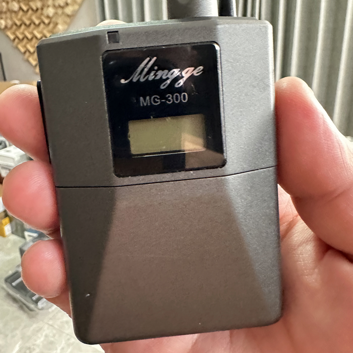 MG300pro 无线监听 一托一