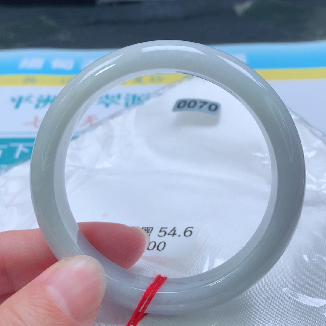 翡翠手镯未镶嵌0070号