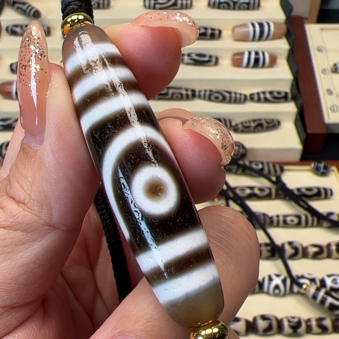 【闪购商品】玛瑙/玉髓颈饰合金白****?