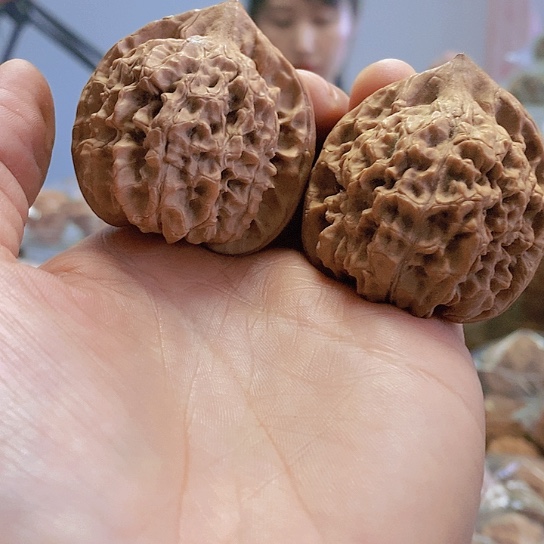 【闪购商品】把件文玩核桃44麒麟纹官帽