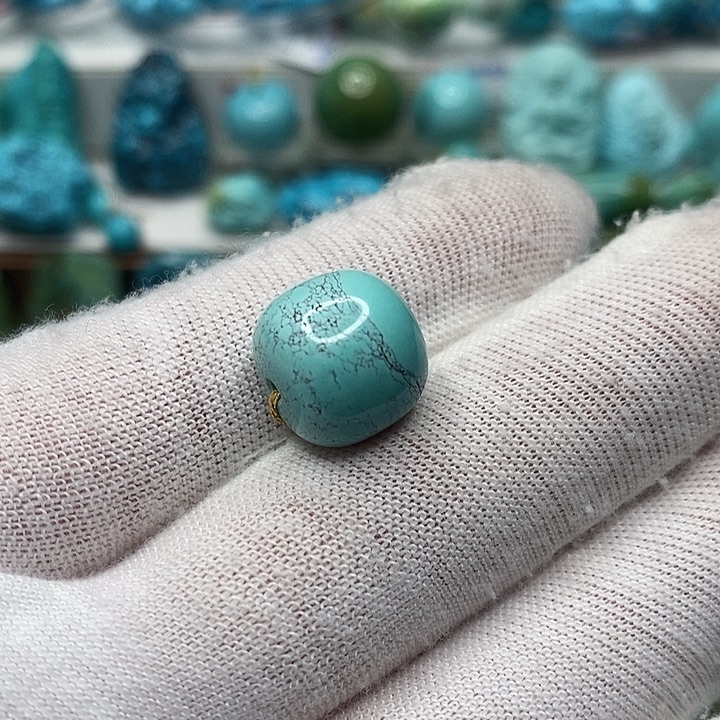 葫***芦绿松石未镶嵌天然原矿 地大质检