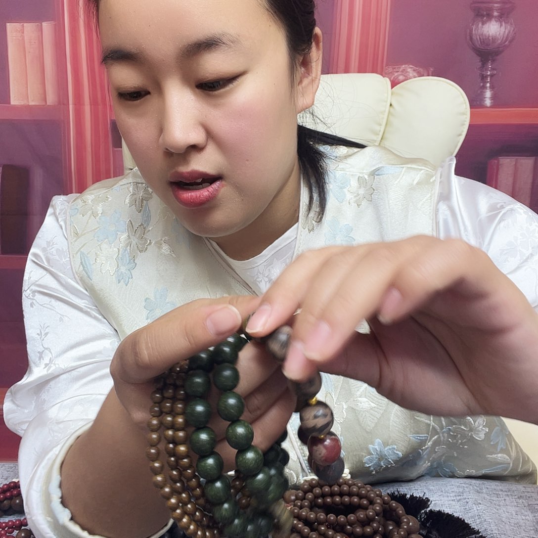 一***)泥塑洗发机和家用洗衣