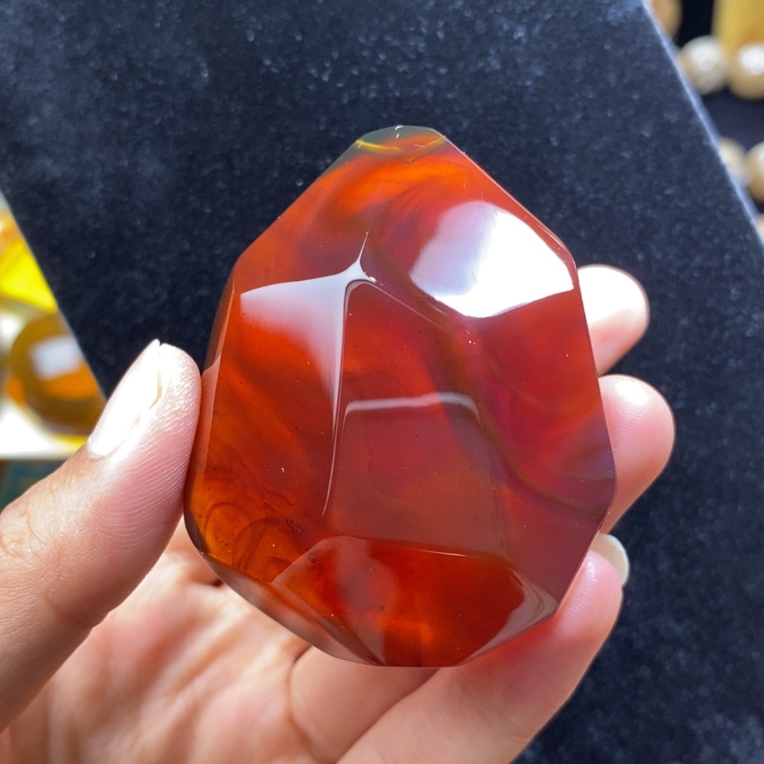 琥珀颈饰未镶嵌37克