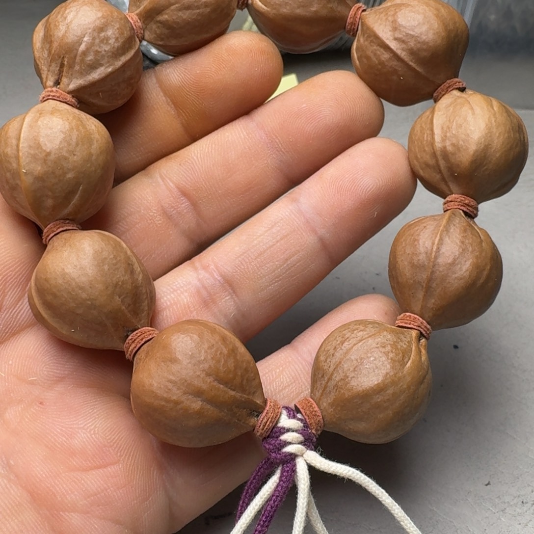 爱***子橄榄核手串橄榄核