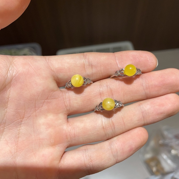 天然蜜蜡戒指多样性发其一wwx带天然流淌纹结构