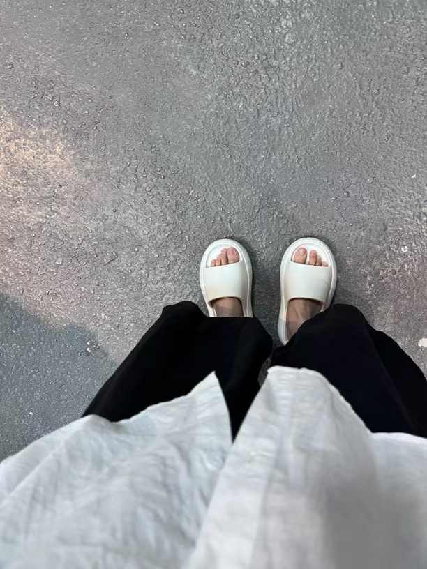 chu增高厚底拖鞋