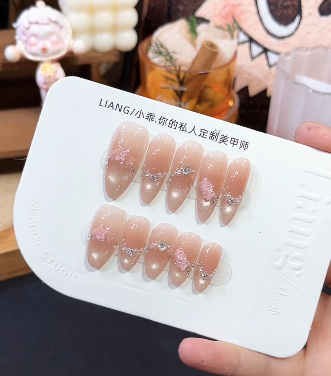 【密语花涧】高端 纯手工 定制 穿戴甲 轻奢美甲显白气质穿戴式
