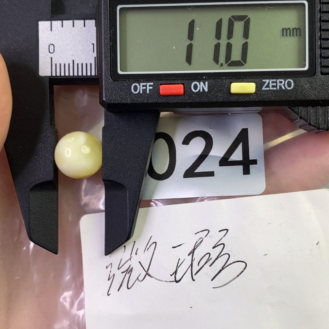 琥珀裸石未镶嵌琥珀蜜蜡琥珀蜜蜡