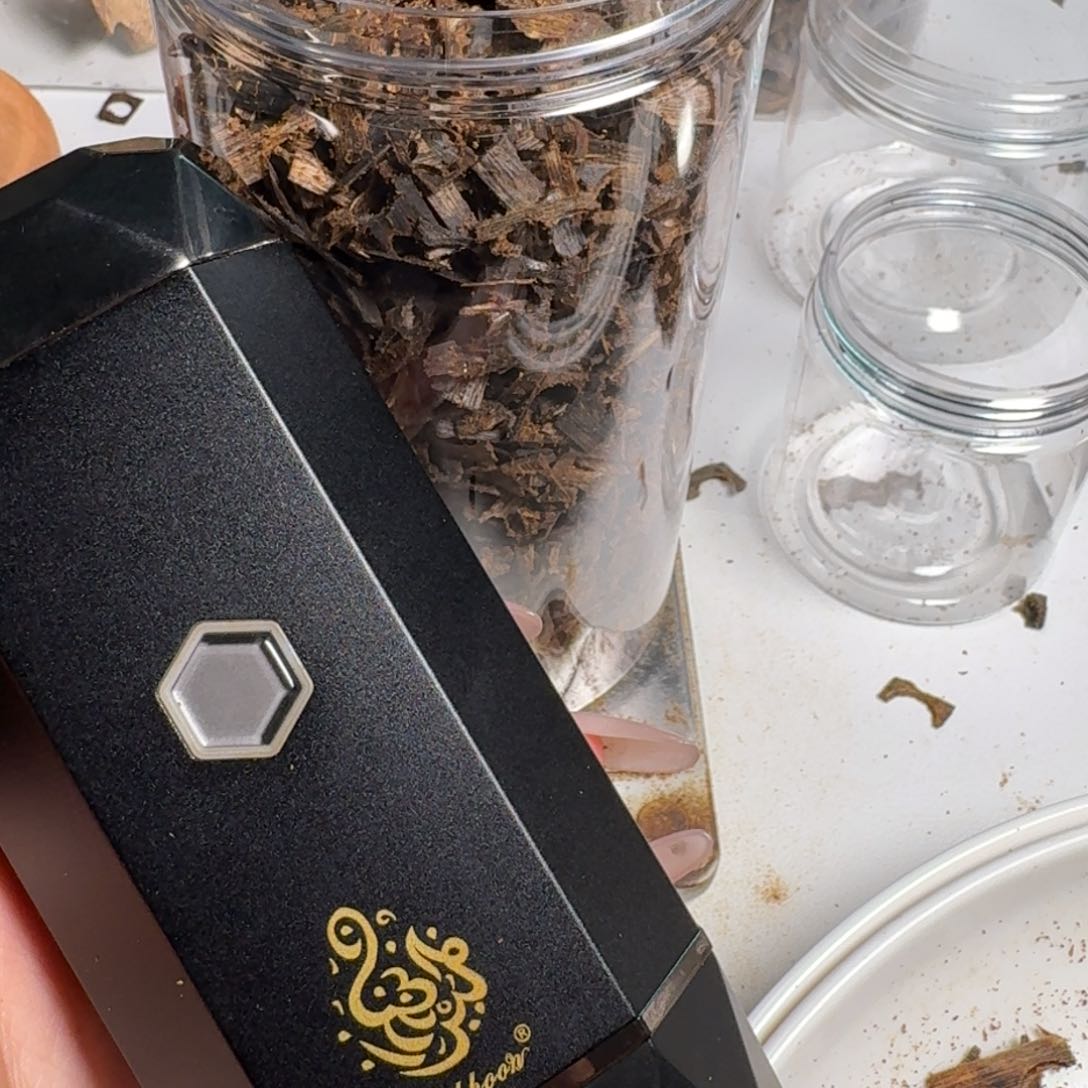 斑纹漆（虎斑木）参**道海南红骨沉水200克送一个高温炉