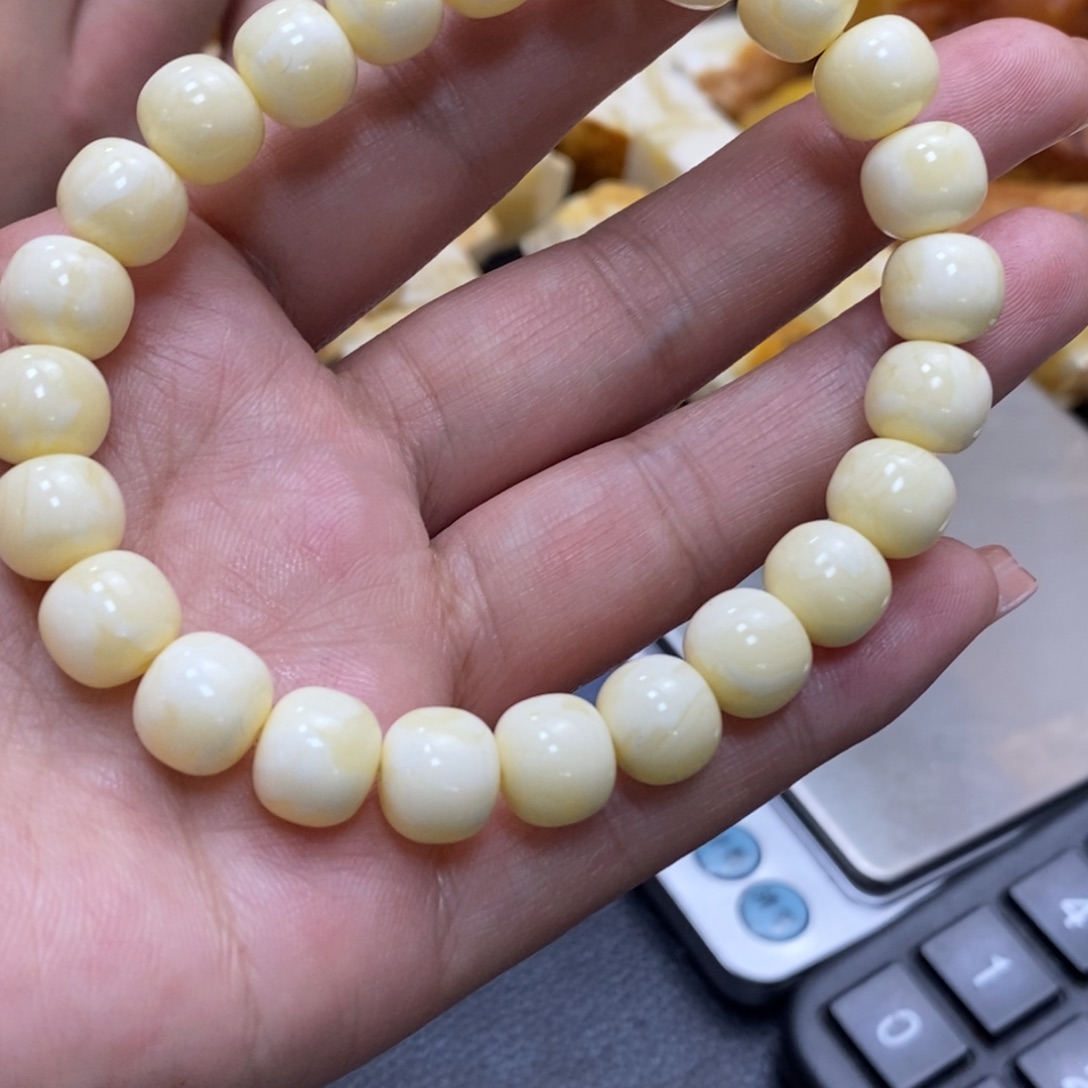 定制琥珀未镶嵌蜜蜡