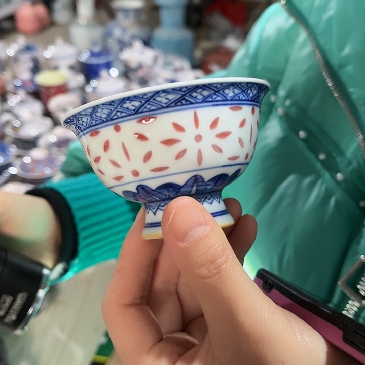 瓷片景德镇陶瓷杯子。