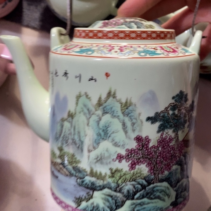 摆件陶绿稀土山水大提梁壶