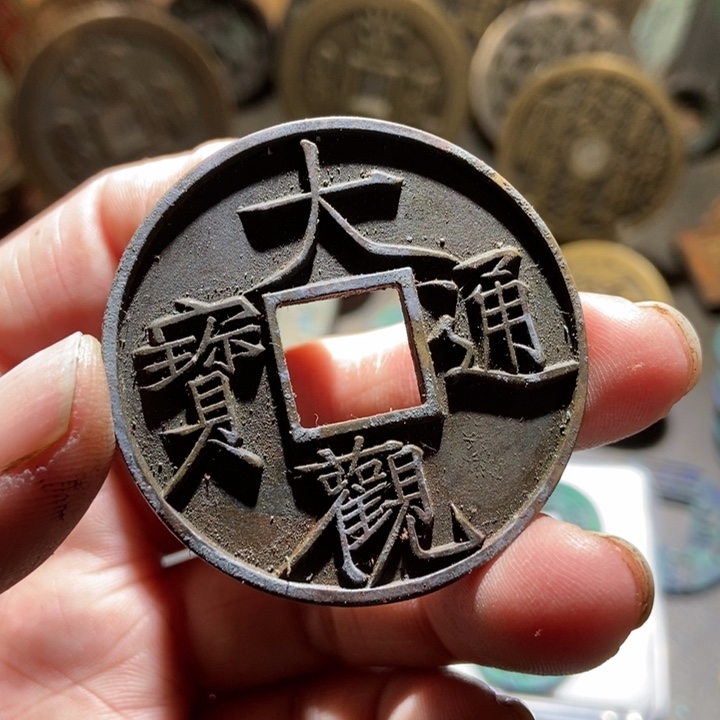 時***聲铜现代工艺品仿制品