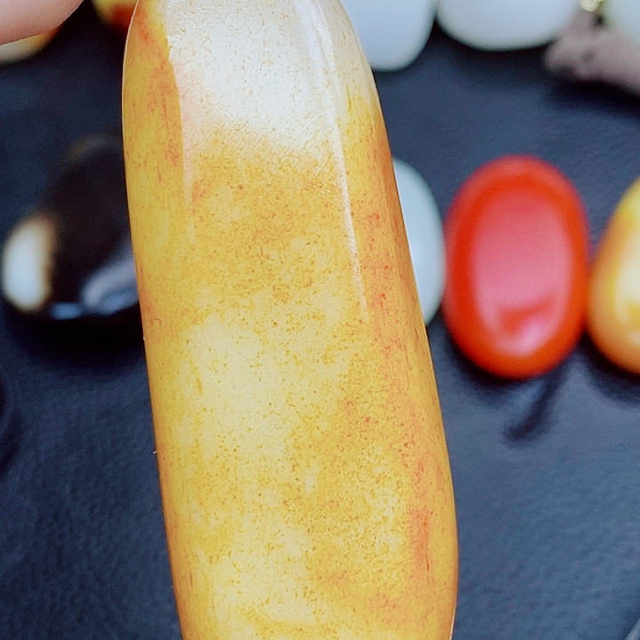 和田玉未镶嵌珠宝半成品