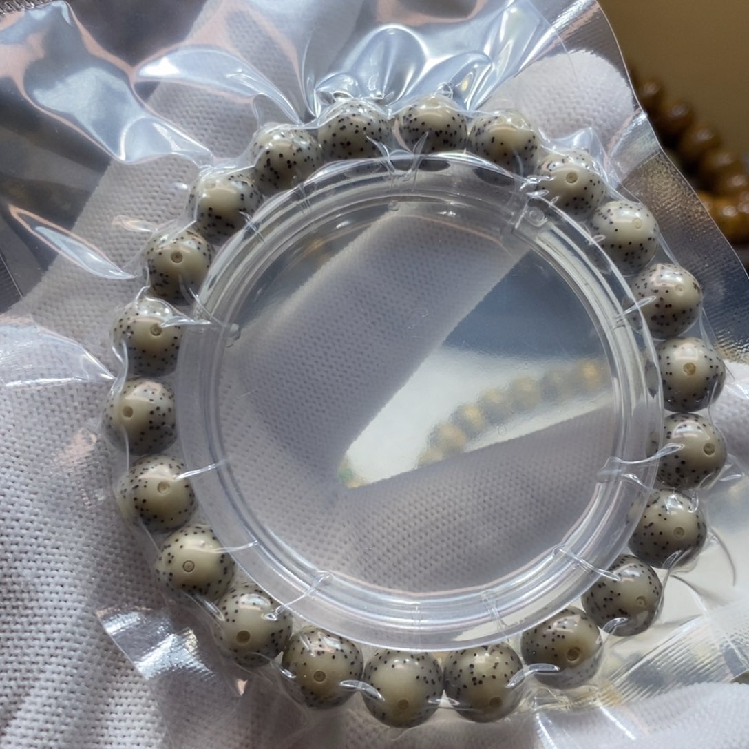 星月菩提手串石玉10圆手串