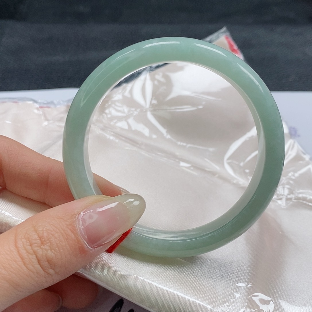 【闪购商品】翡翠未镶嵌手镯249号