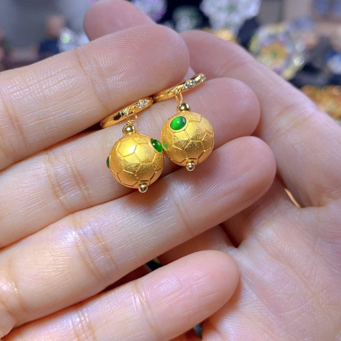 翡翠耳钉银S925镶嵌天然翡翠