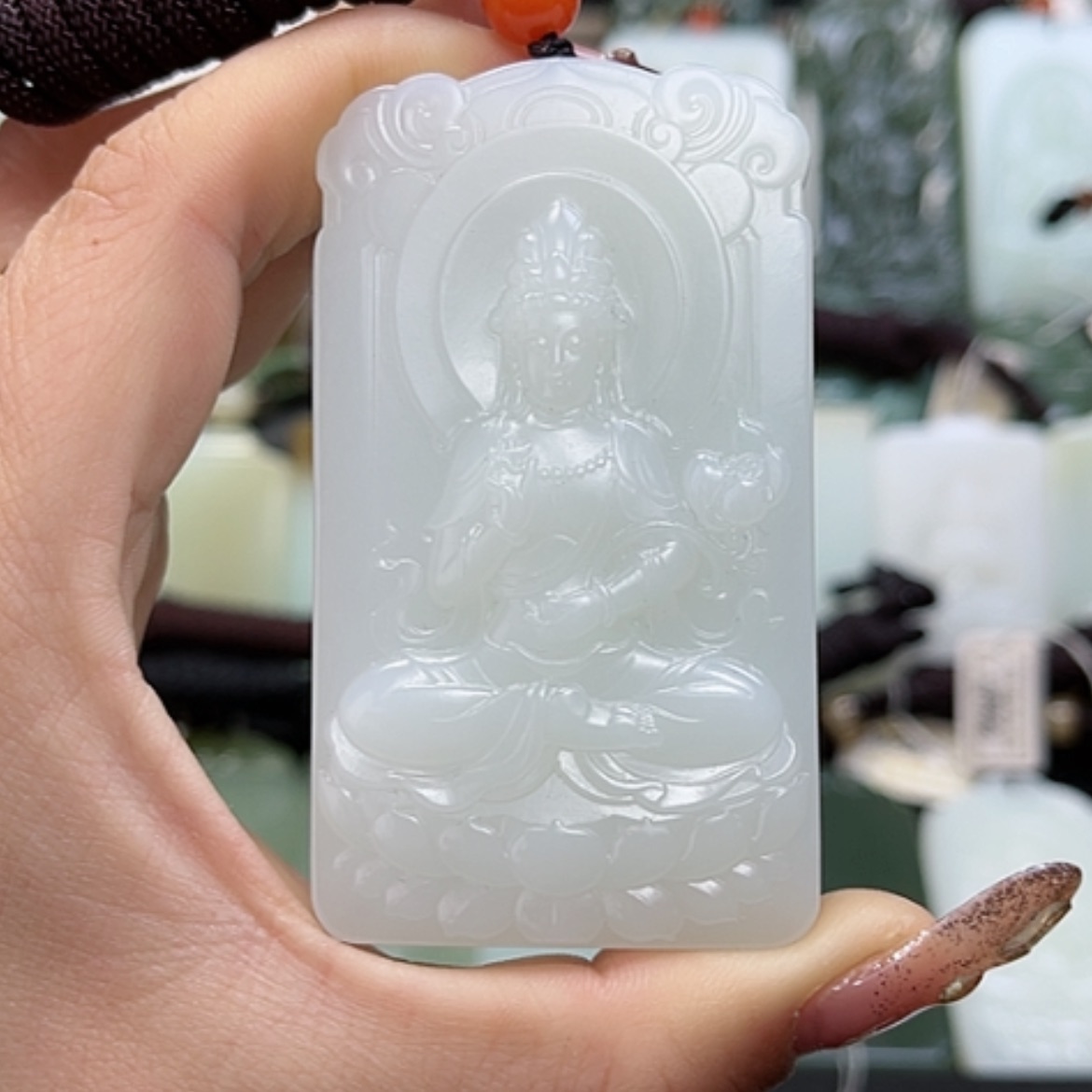 【闪购商品】和田玉颈饰未镶嵌憨*