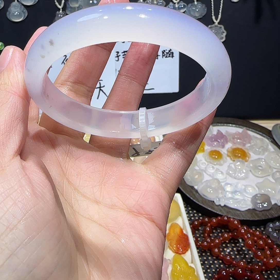 玛瑙/玉髓未镶嵌手镯紫飘花58