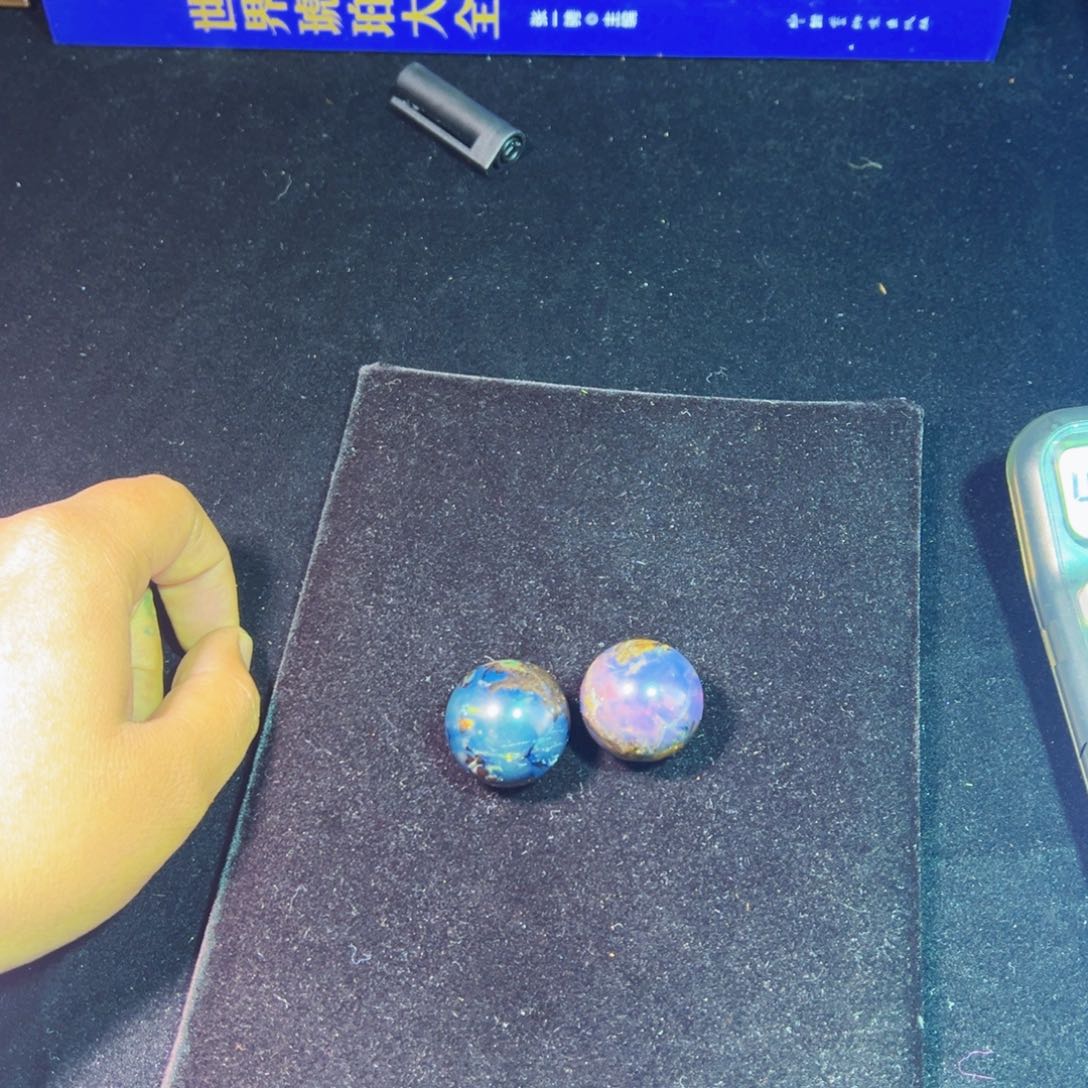 琥珀裸石未镶嵌缅甸琥珀多样性发货其中一件