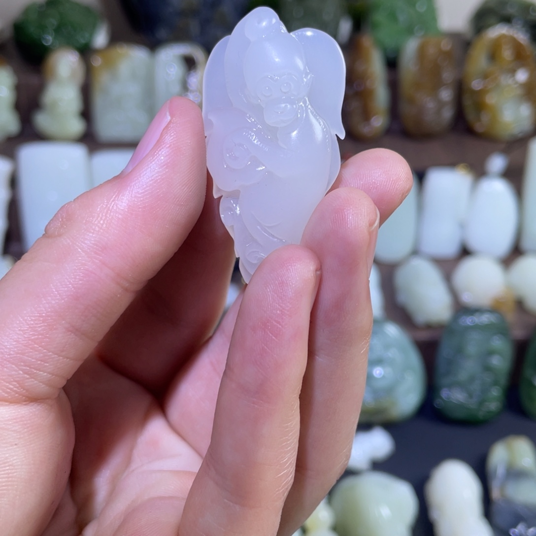 和田玉未镶嵌挂件