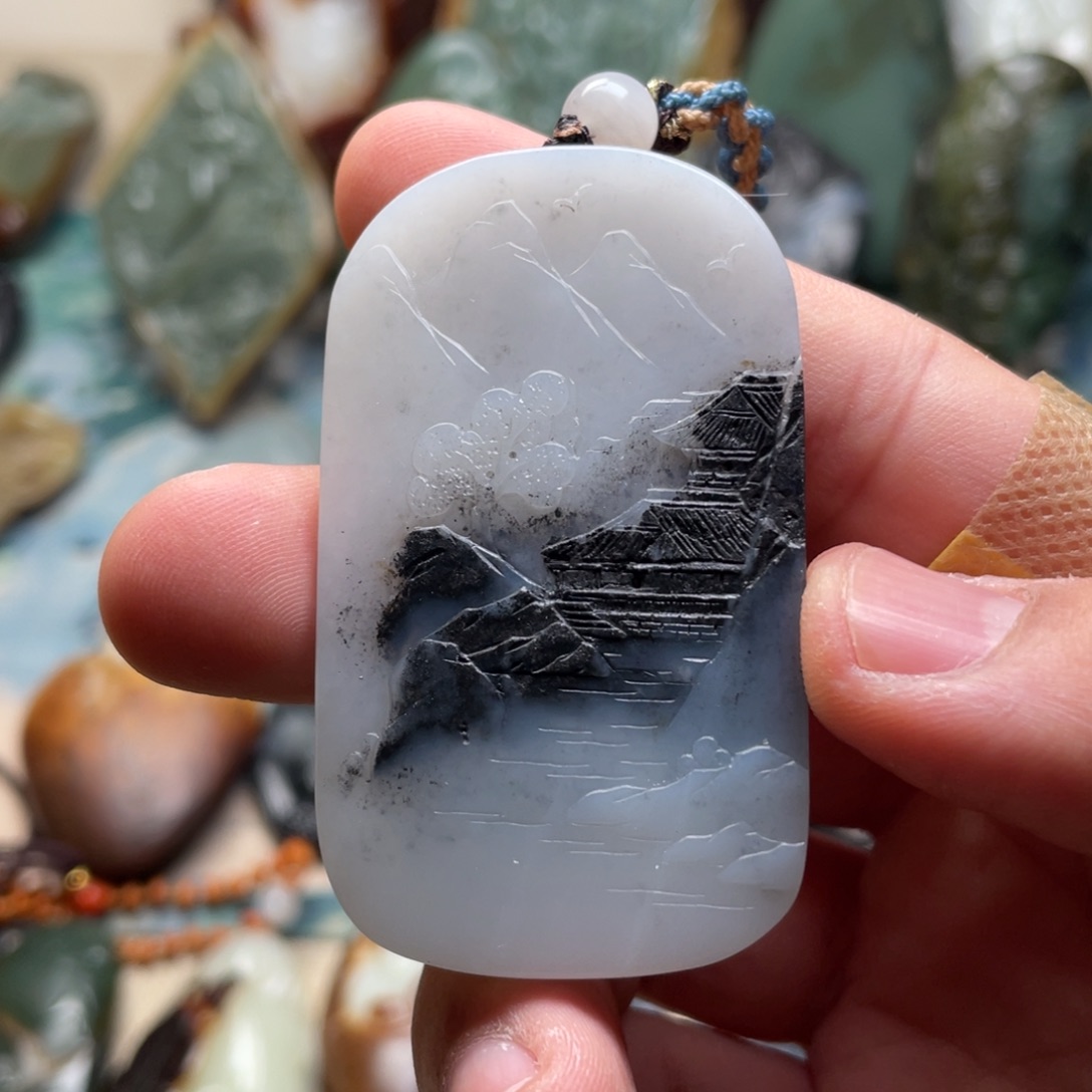 和田玉挂件未镶嵌山水