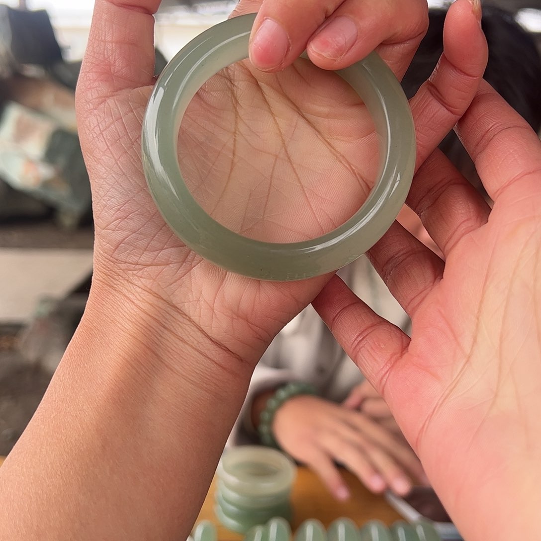 绿东陵冰晴水手镯