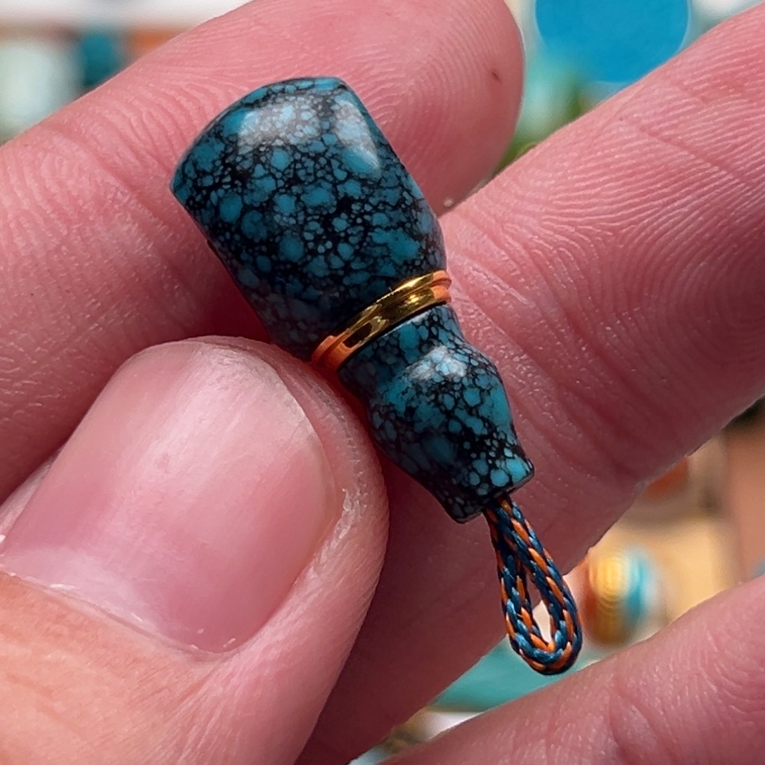 邓***弢绿松石18K金镶嵌珠子