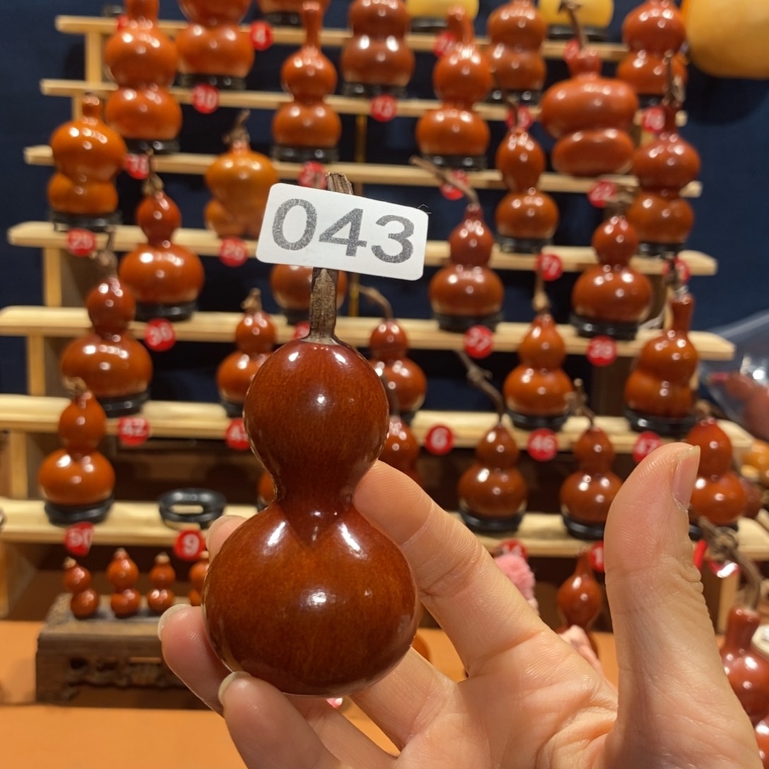 王****花花葫芦葫芦葫芦043