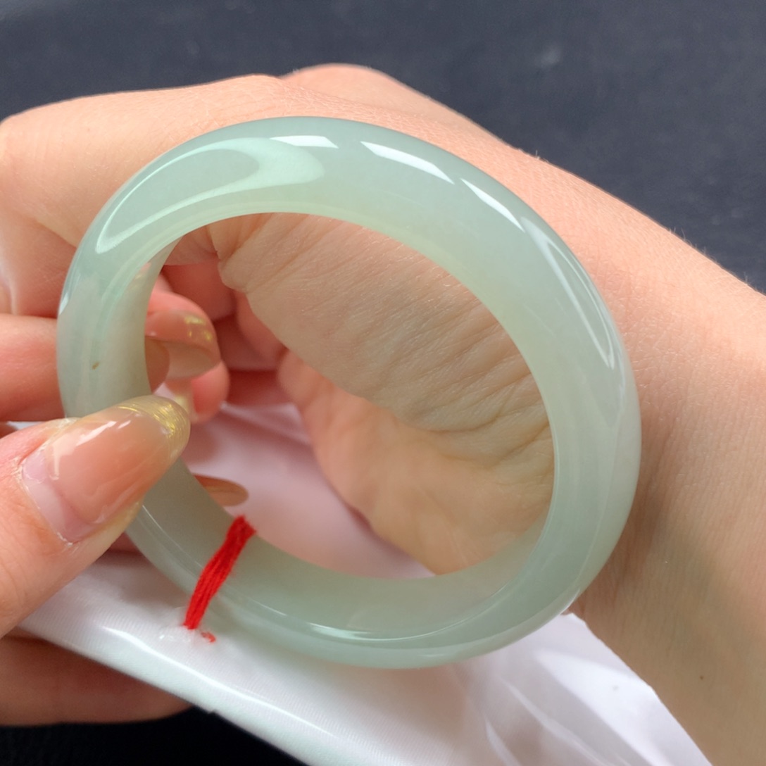 翡翠手镯未镶嵌(50号)