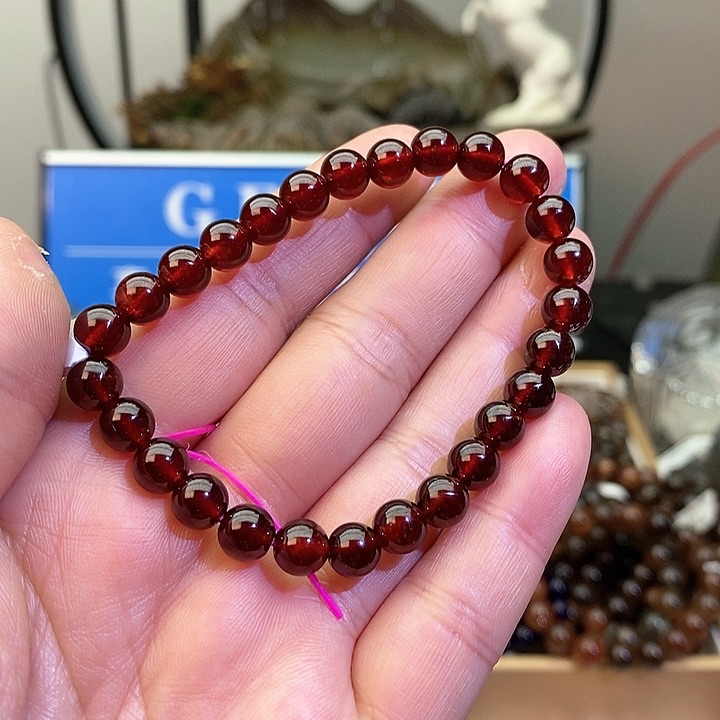 水晶手链未镶嵌石榴石6+