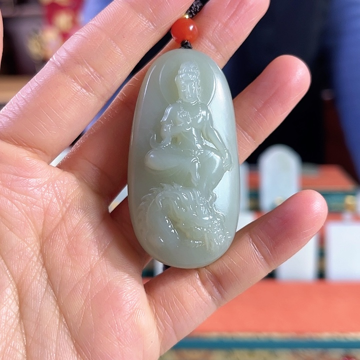 和田玉吊坠未镶嵌