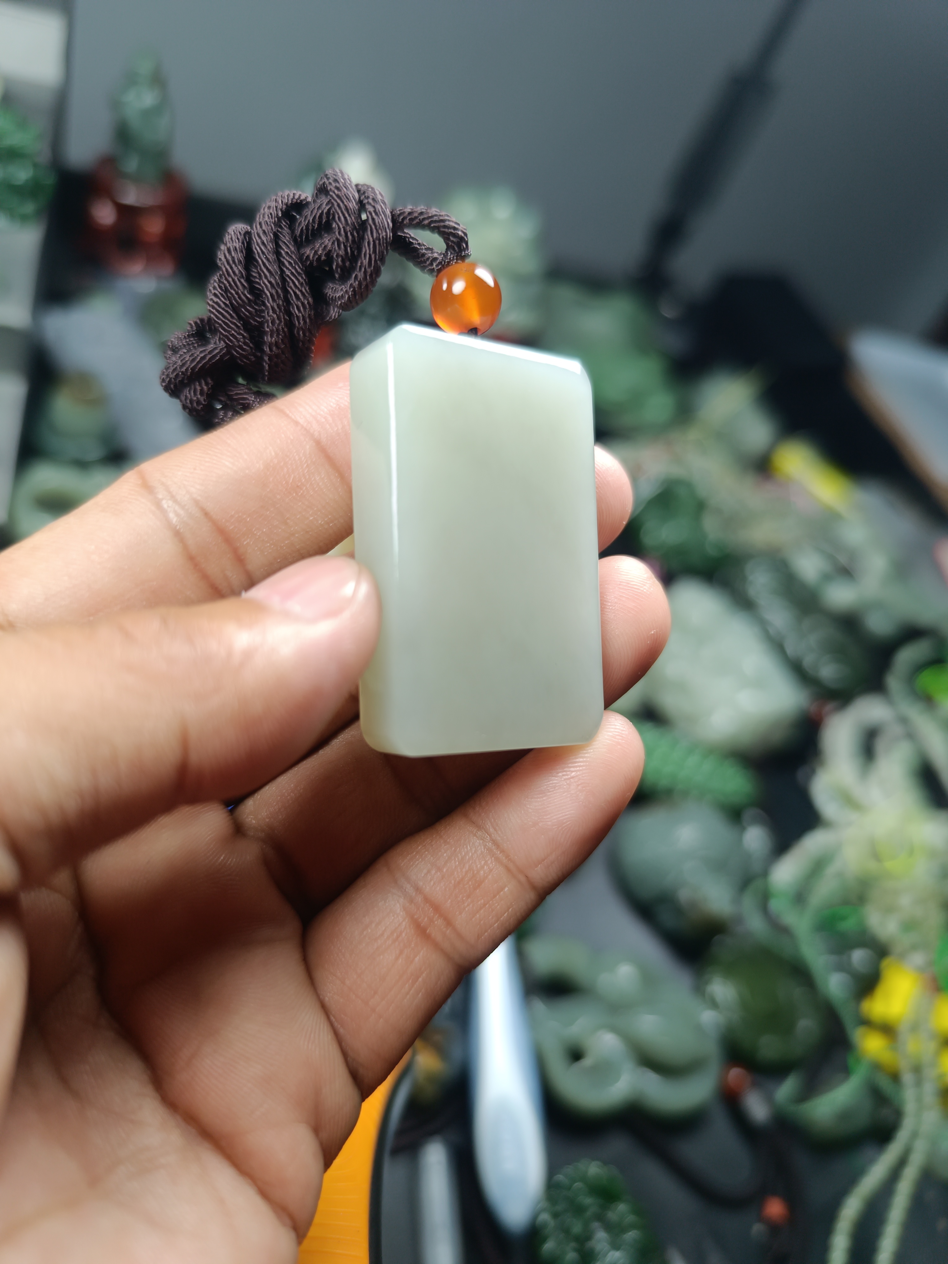 和田玉且末料平安牌