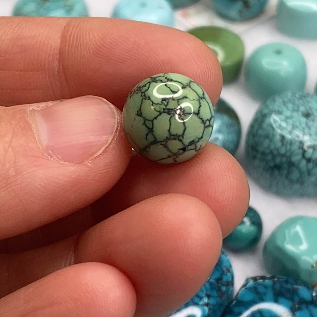 绿松石配饰未镶嵌金*