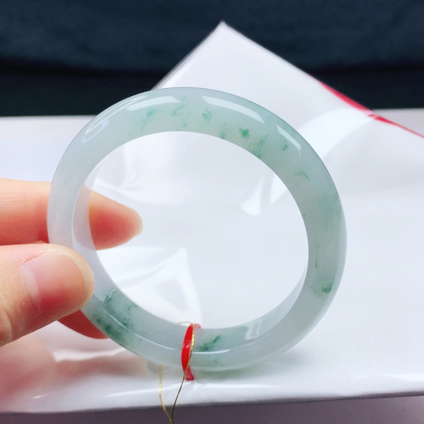 【闪购商品】翡翠手镯未镶嵌53➕圈口