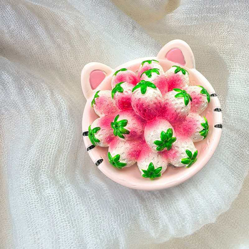 奶油草莓树脂冰箱贴