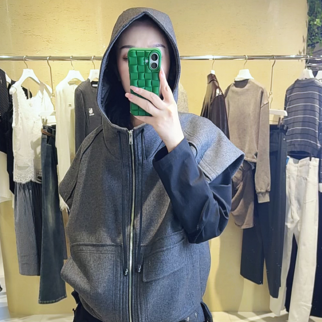 {链接不对图} 现场 直拍 改折 设计品牌  羽羽外套 特价福福