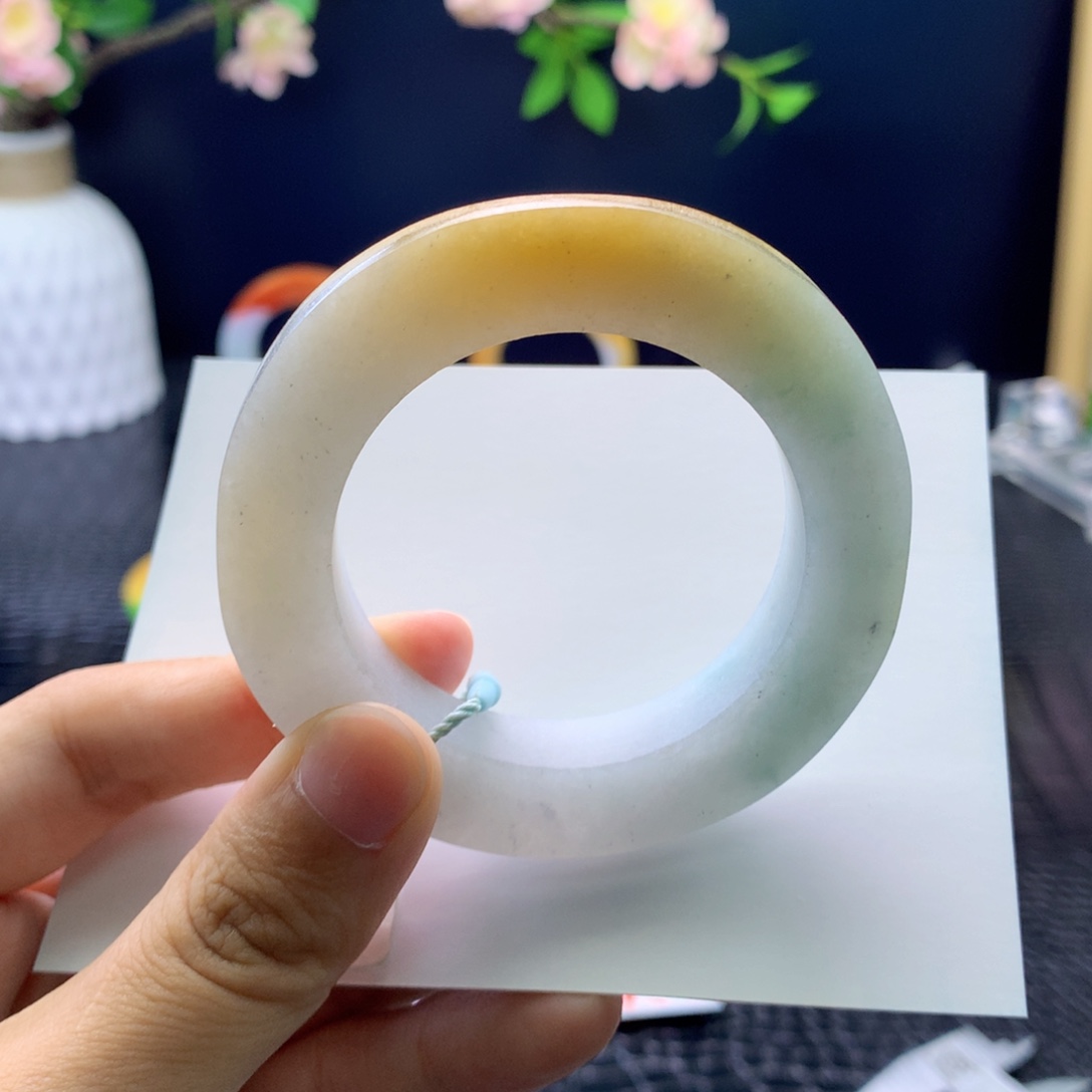 定制翡翠手镯未镶嵌