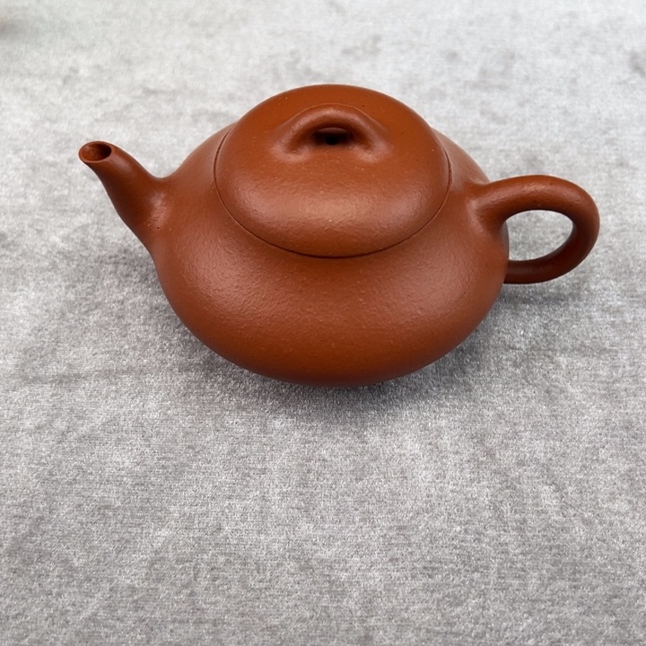 紫砂茶壶子*字缩盖朱泥汉棠石瓢