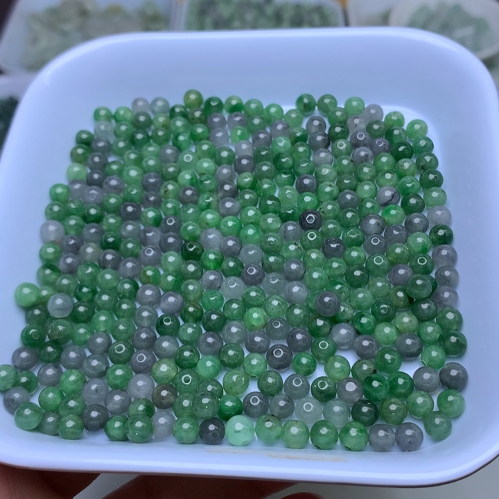 散珠翡翠卡4.9冰紫绿10个